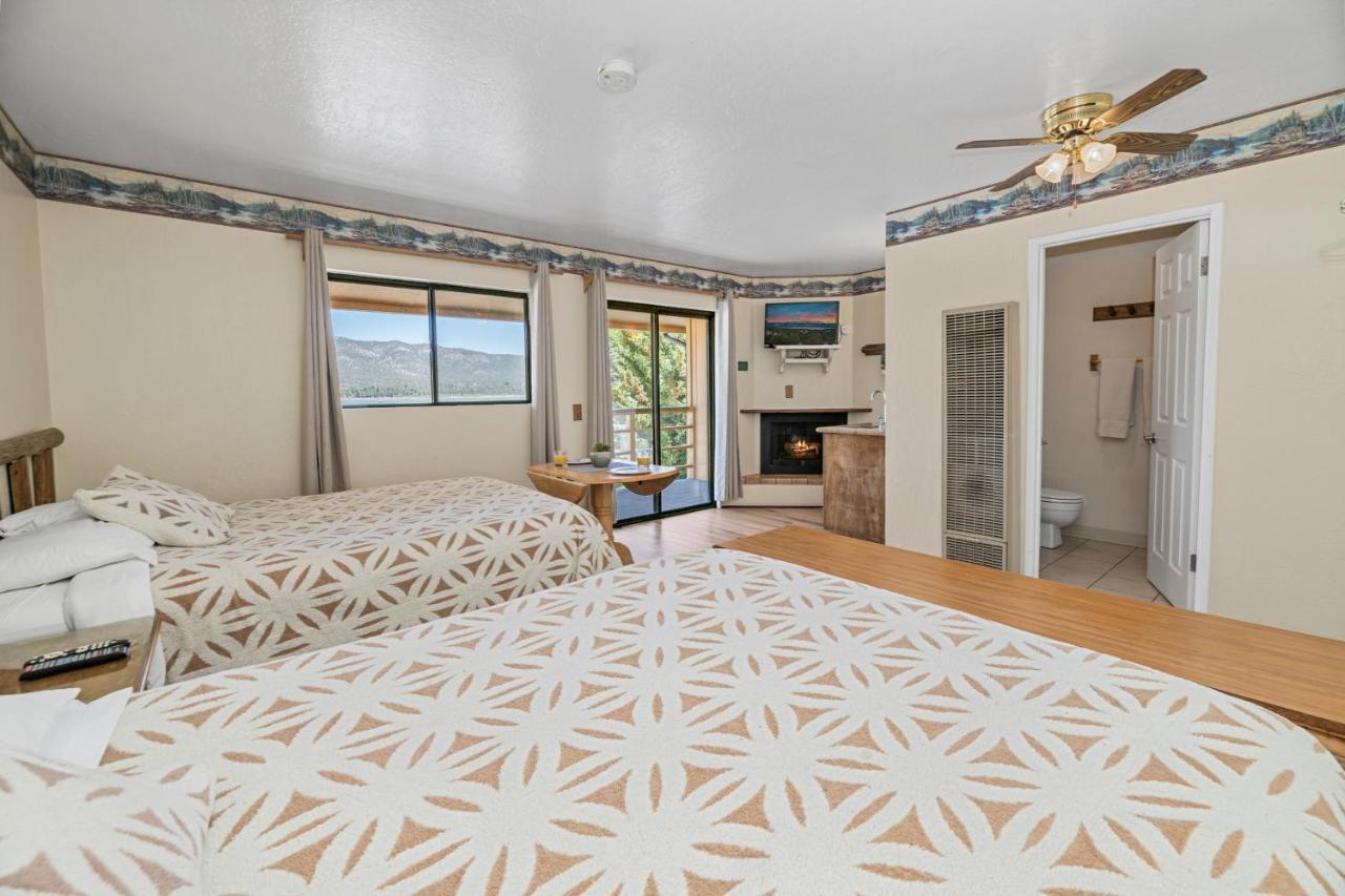 Big Bear Lake Front Lodge Bagian luar foto