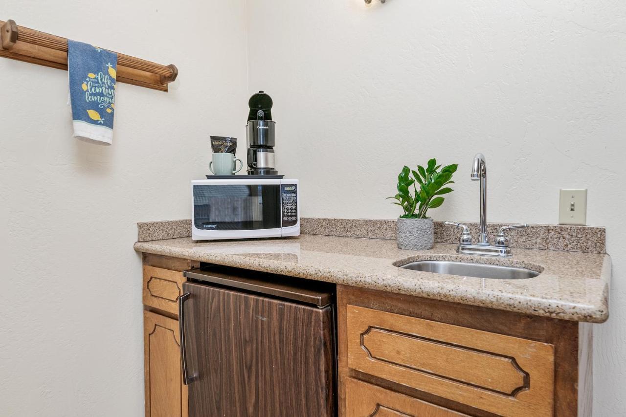 Big Bear Lake Front Lodge Bagian luar foto