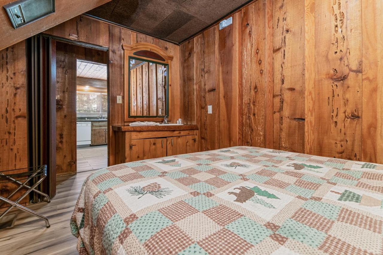 Big Bear Lake Front Lodge Bagian luar foto