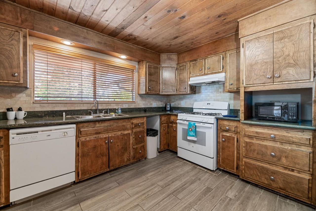 Big Bear Lake Front Lodge Bagian luar foto